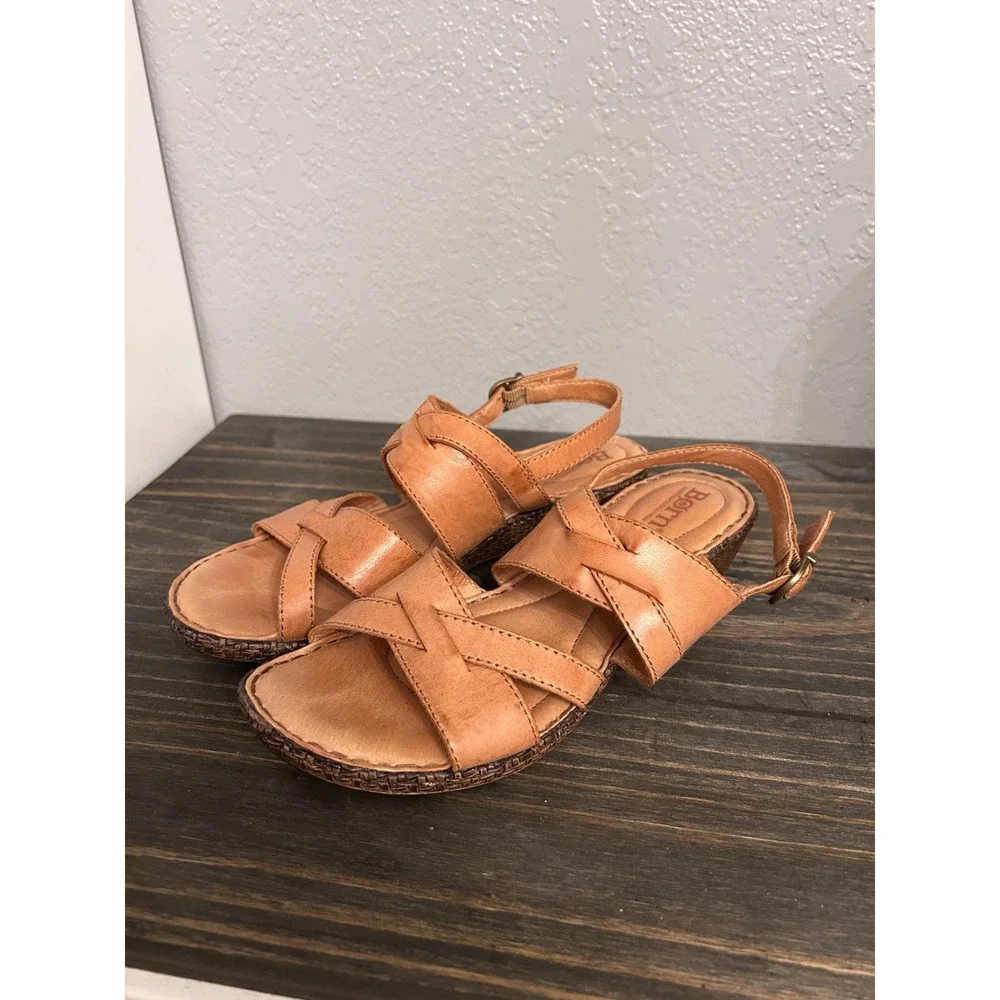 Born‎ Tan Leather Strappy Wedge Sandals 6M Slingback Boho Vacation Summer Spring